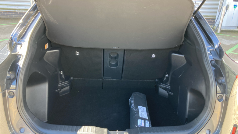 Toyota Yaris Cross 1.5 Hybrid Design 5dr CVT Hybrid Estate